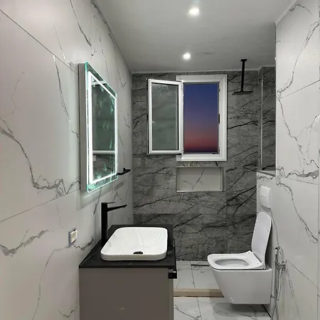 Sea View Apartment Luxury Vlore Exterior photo